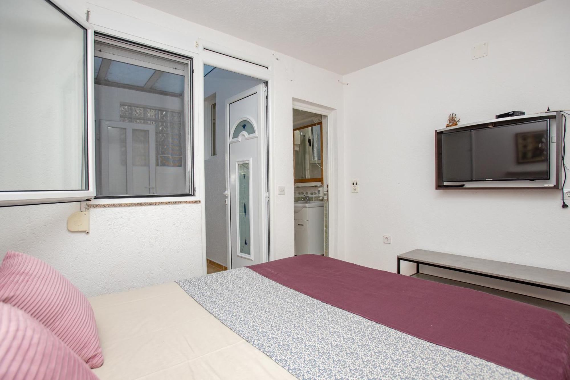 Apartments Oliva Utjeha Bagian luar foto