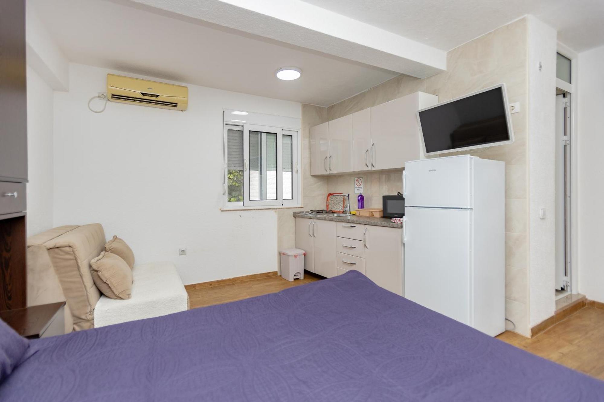 Apartments Oliva Utjeha Bagian luar foto
